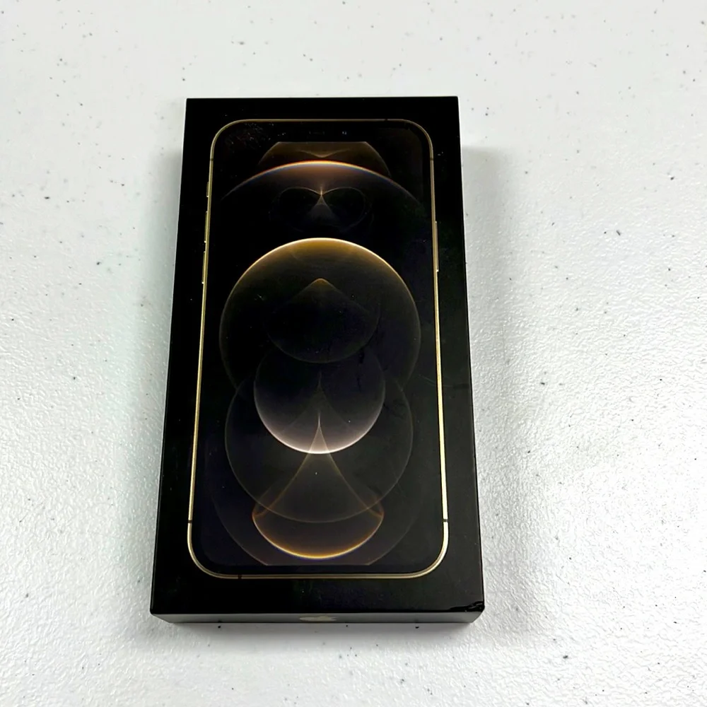 iPhone 12 Pro box